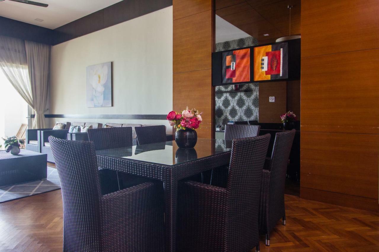 Aparthotel Profolio @ Straits Quay Tanjung Tokong Exterior foto